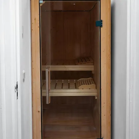 بيت للعطل Beautiful With Sauna And Garden *