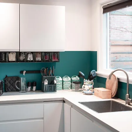 Beautiful With Sauna And Garden *