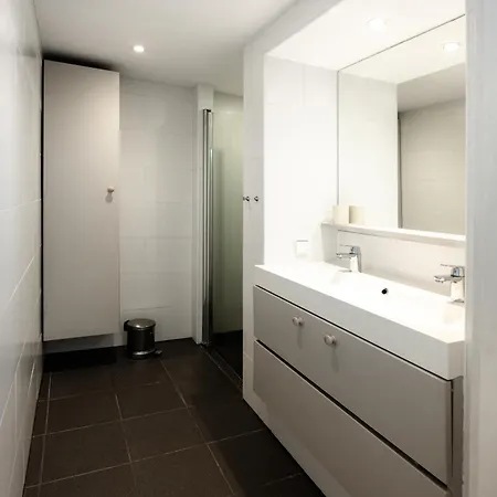 Beautiful With Sauna And Garden