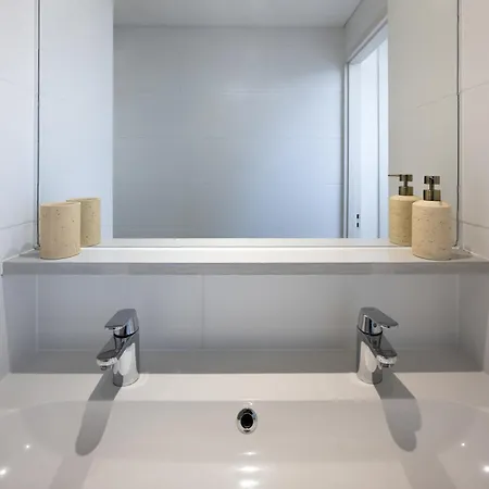 Beautiful With Sauna And Garden بيت للعطل *